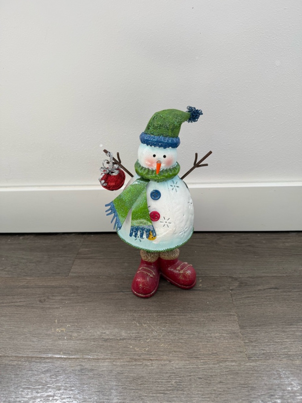 Decorative Snowman with tea light